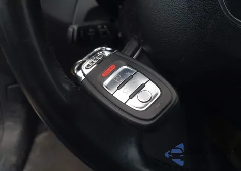 2016 Audi Q5 2.0T Premium z USA, uszkodzony, nr VIN WA1L2AFP6GA123950